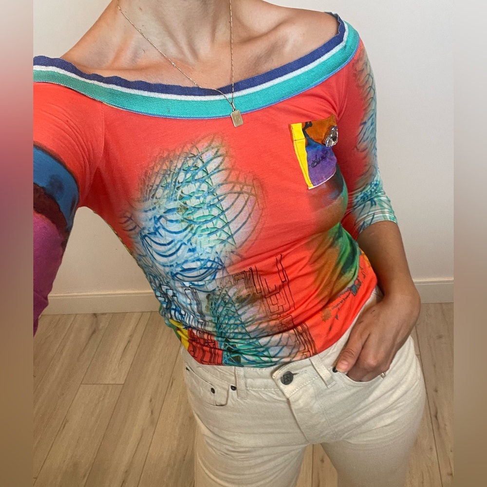 Save The Queen Top